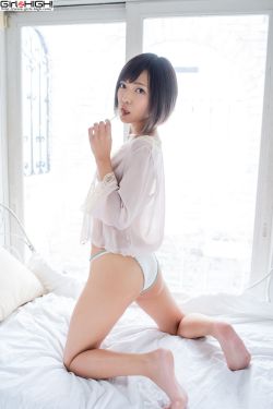挠脚底